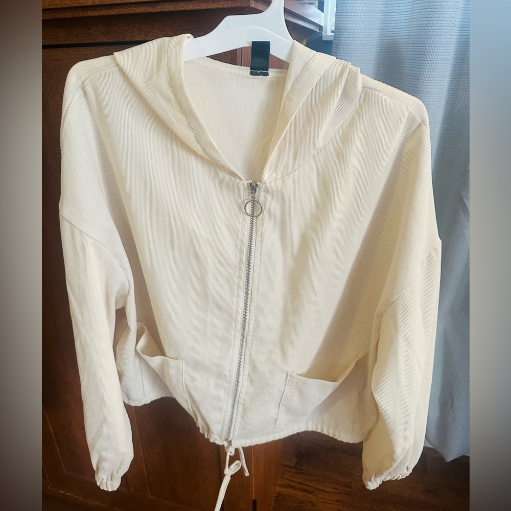 Light weight jacket